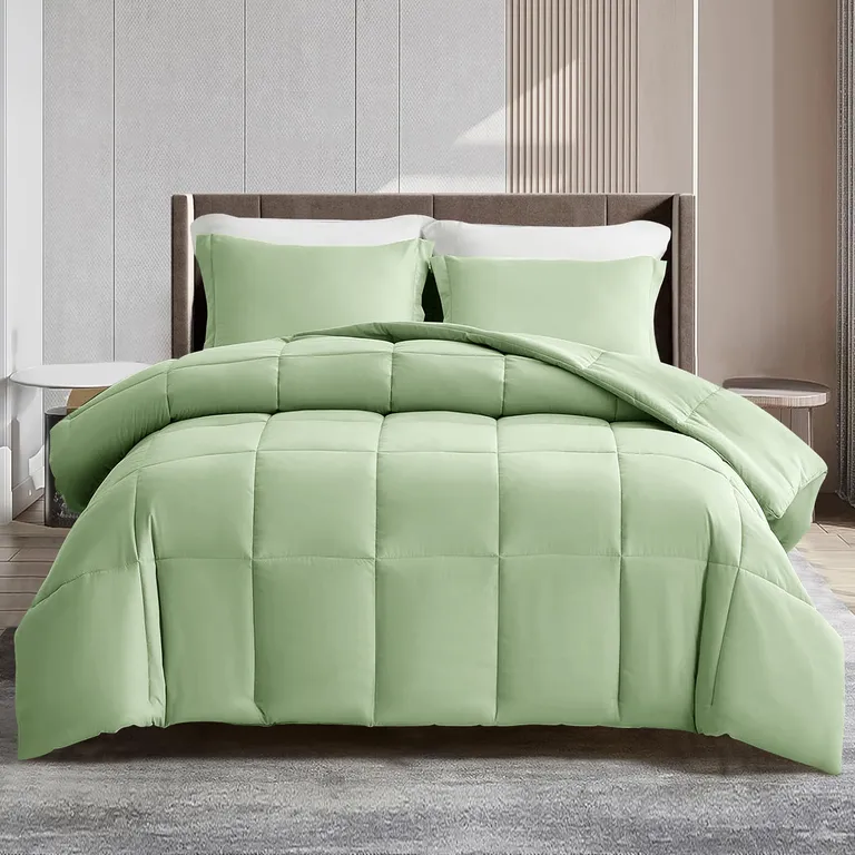 Box Stitch Microfiber Down Alternative Comforter Photo 5