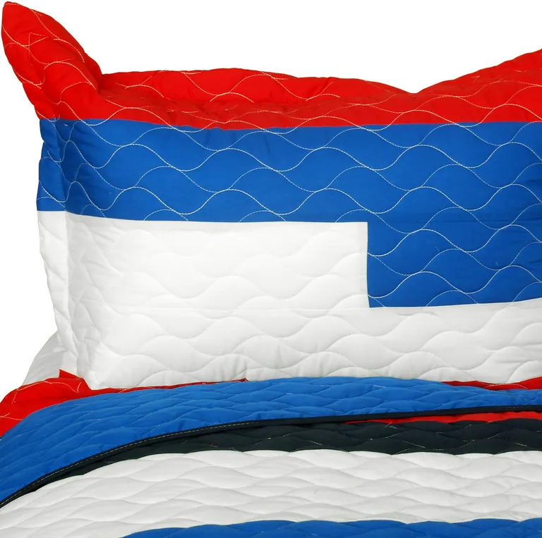 Sea Airs - Vermicelli-Quilted Patchwork Striped Quilt Set Full/Queen Photo 1
