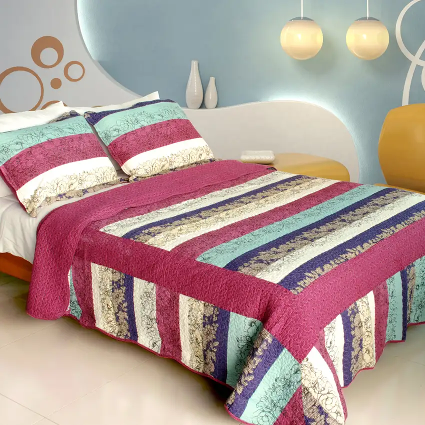 Secret Season -  100% Cotton 3PC Vermicelli-Quilted Patchwork Quilt Set (Full/Queen Size) Photo 1