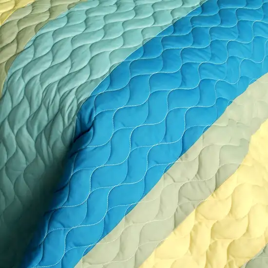 Secrets Of Life -  3PC Vermicelli-Quilted Patchwork Quilt Set (Full/Queen Size) Photo 2