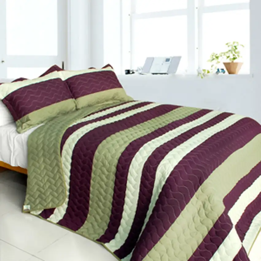 September Affair -  3PC Vermicelli-Quilted Patchwork Quilt Set (Full/Queen Size) Photo 1