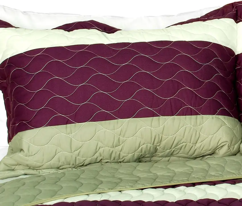 September Affair -  3PC Vermicelli-Quilted Patchwork Quilt Set (Full/Queen Size) Photo 2