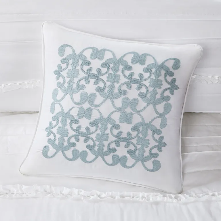 Set of Five White  Ring Stitch Polyester Sham And Comforter Photo 4