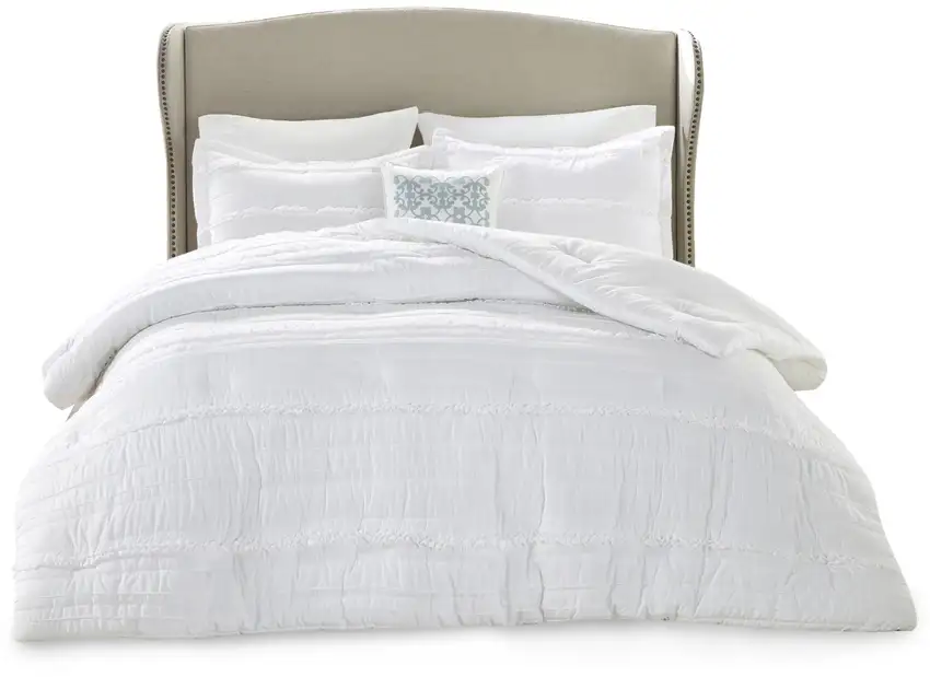 Set of Five White  Ring Stitch Polyester Sham And Comforter Photo 1