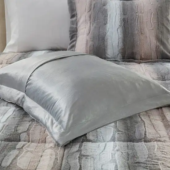 Set of Four Gray And Pink Striped Queen Ring Stitch Polyester Sham And Comforter Photo 8