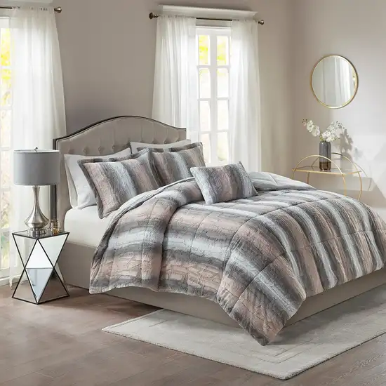 Set of Four Gray And Pink Striped Queen Ring Stitch Polyester Sham And Comforter Photo 9