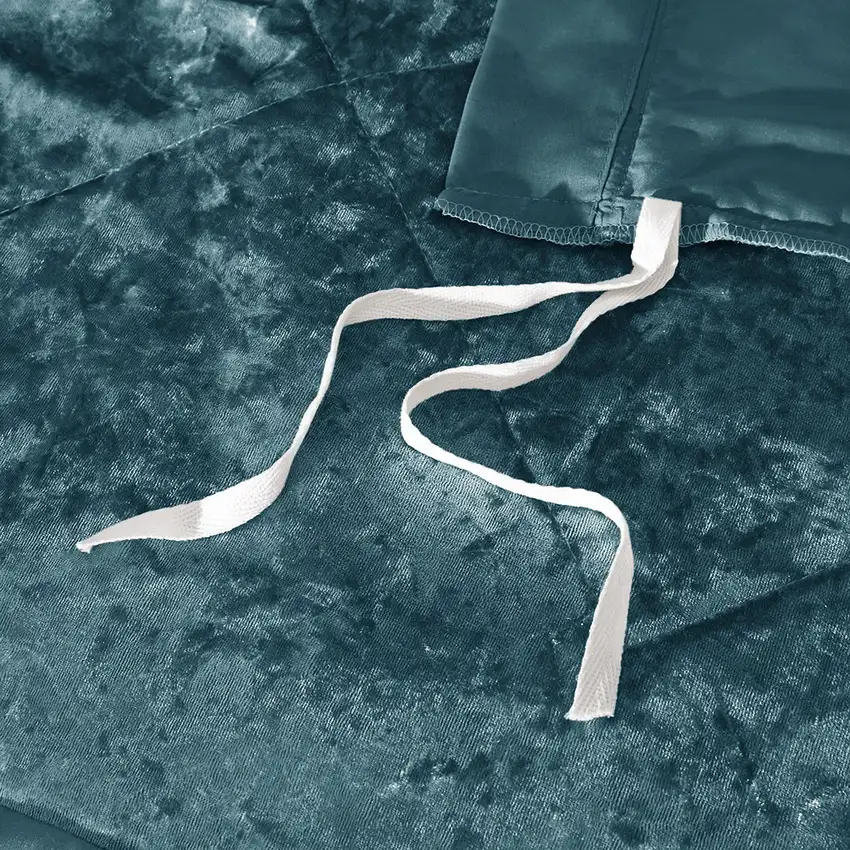 Set of Four Teal Blue  Ring Stitch Polyester Sham And Comforter Photo 7