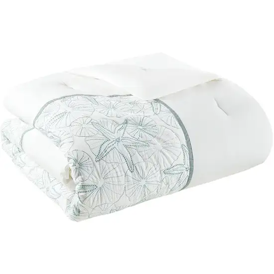 Set of Four White And Aqua Full Ring Stitch Sham And Comforter Photo 2