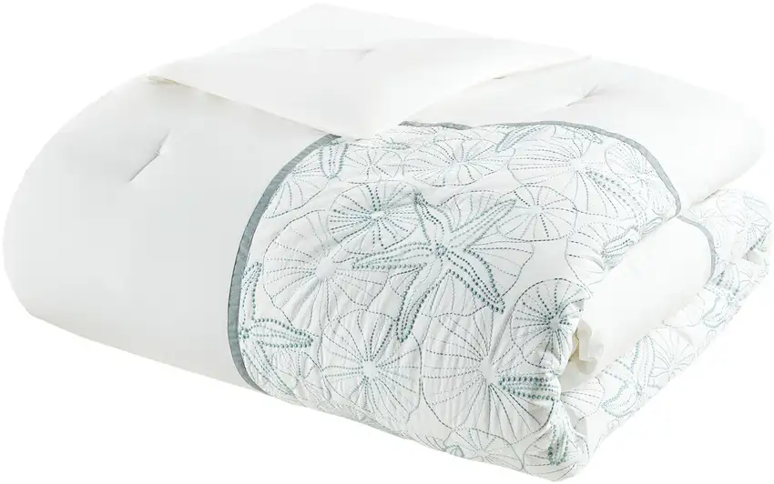 Set of Four White And Aqua Full Ring Stitch Sham And Comforter Photo 3