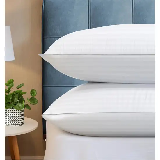 Set of 2 Machine Washable Down Alternative Bed Pillow with Cotton Cover - Queen Photo 2