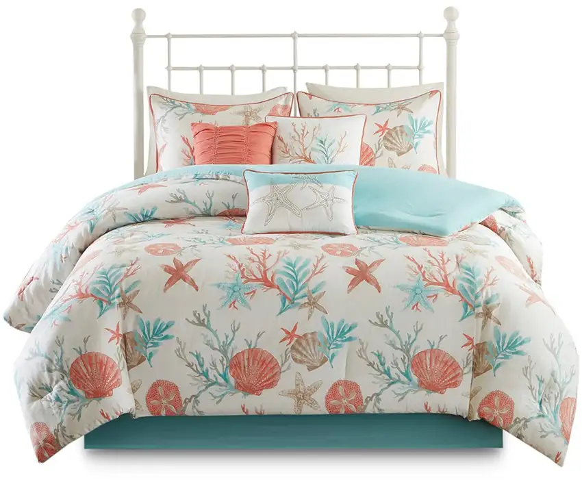 Set of Seven Aqua And Coral King Ring Stitch Sham And Comforter Photo 1