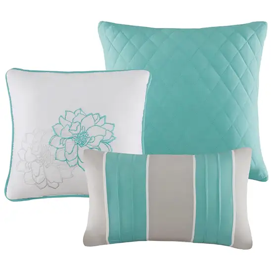Set of Seven Aqua And White Floral  Ring Stitch Sham And Comforter Photo 2