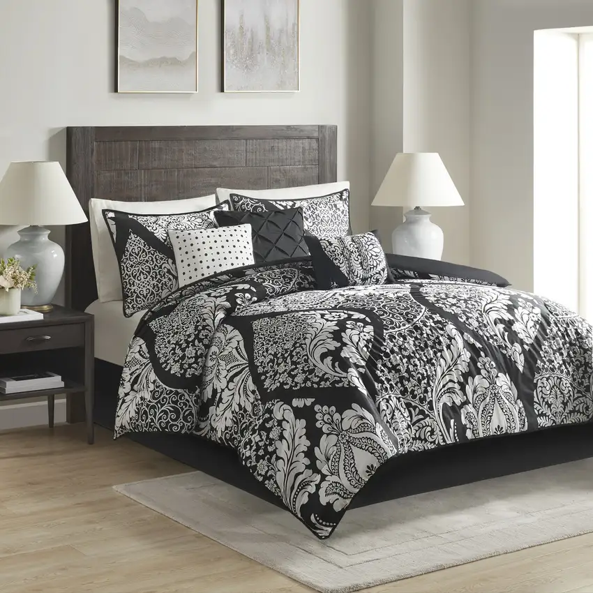 Set of Seven Black And White Damask  Ring Stitch Polyester Sham And Comforter Photo 6