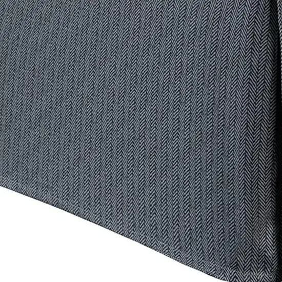 Set of Seven Gray And Ivory Plaid King Ring Stitch Polyester Sham And Comforter Photo 6