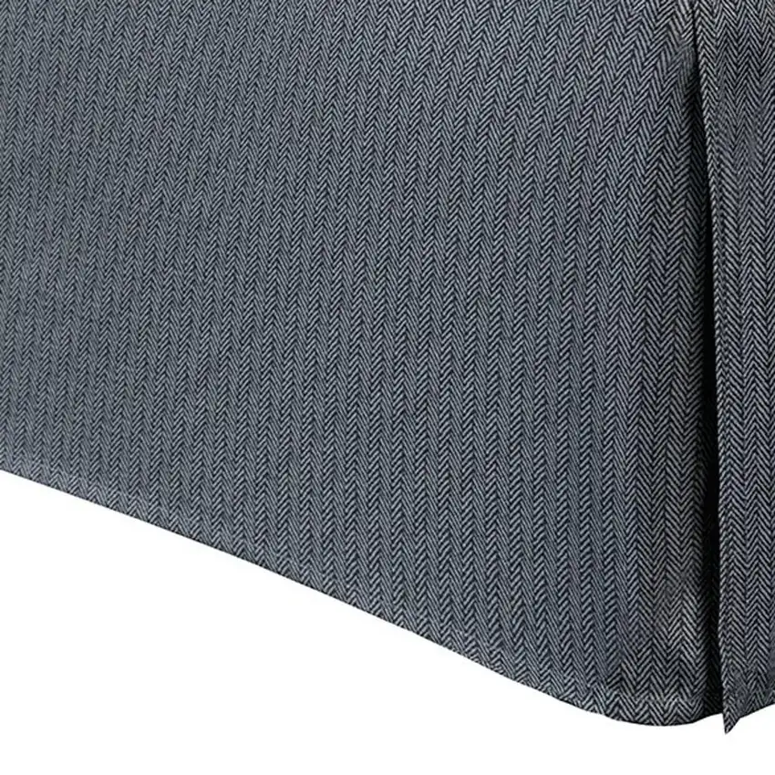 Set of Seven Gray And Ivory Plaid King Ring Stitch Polyester Sham And Comforter Photo 5