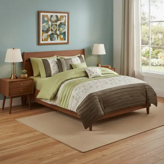 Set of Seven Green And Brown Floral  Ring Stitch Polyester Sham And Comforter Photo 1