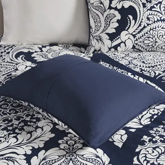 Set of Seven Indigo And White Damask  Ring Stitch Polyester Sham And Comforter Photo 8