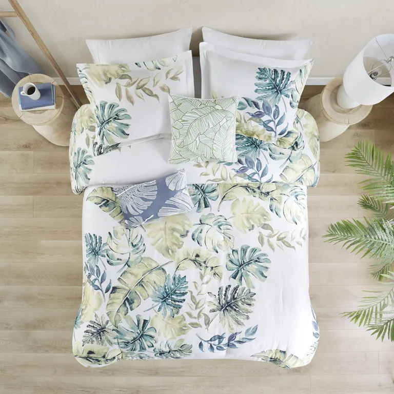 Set of Six White Blue And Green King Ring Stitch Sham And Comforter Photo 5