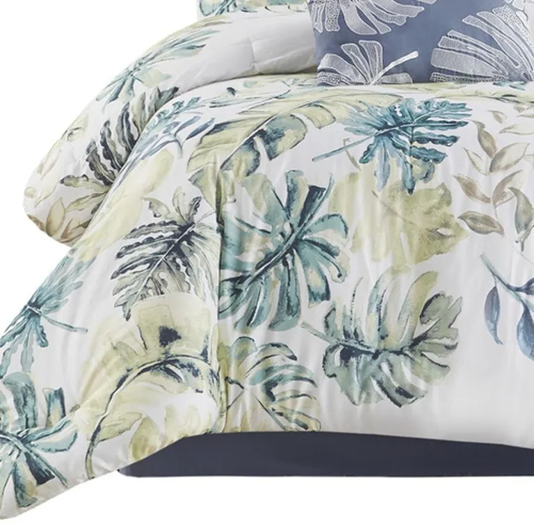 Set of Six White Blue And Green Queen Ring Stitch Sham And Comforter Photo 4