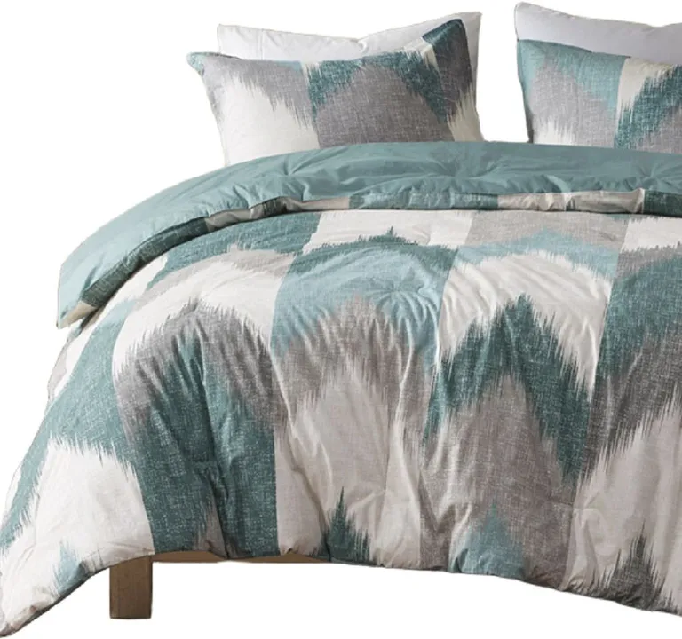 Set of Three Aqua And White  Ring Stitch Polyester Sham And Comforter Photo 5