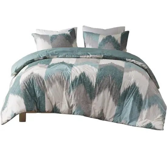 Set of Three Aqua And White King Ring Stitch Polyester Sham And Comforter Photo 1