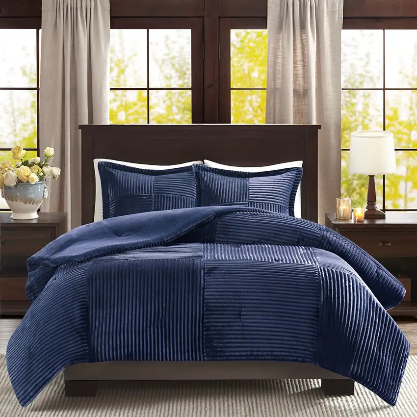 Set of Three Blue King Ring Stitch Polyester Sham And Comforter Photo 4