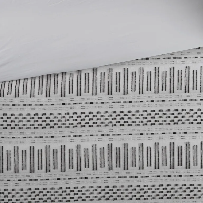 Set of Three Gray And Ivory Striped  Ring Stitch Sham And Comforter Photo 5