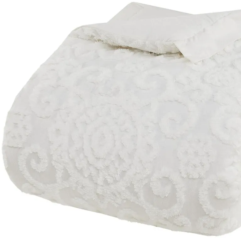 Set of Three White Medallion  Ring Stitch Sham And Comforter Photo 4