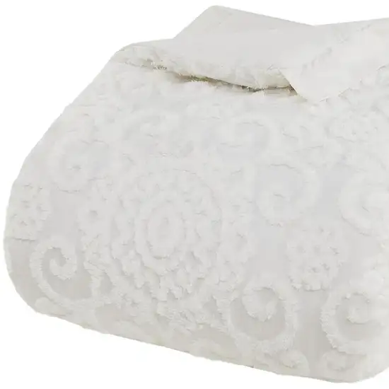 Set of Three White Medallion Queen Ring Stitch Sham And Comforter Photo 7