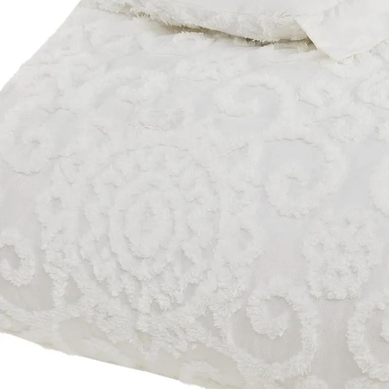 Set of Three White Medallion  Ring Stitch Sham And Comforter Photo 3