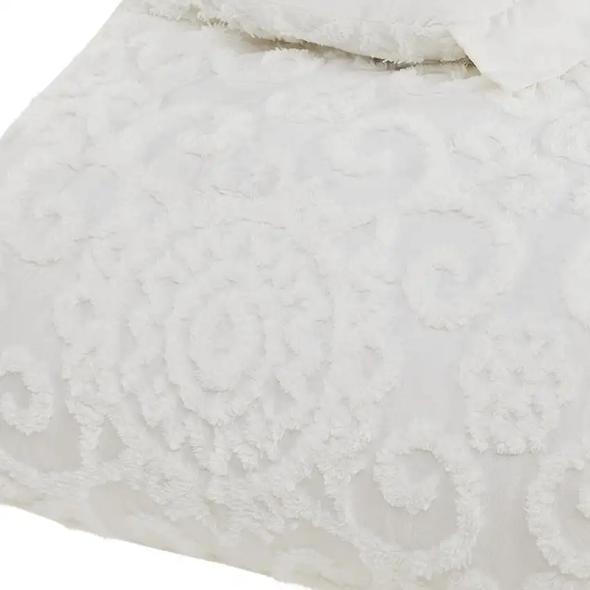 Set of Three White Medallion Queen Ring Stitch Sham And Comforter Photo 6