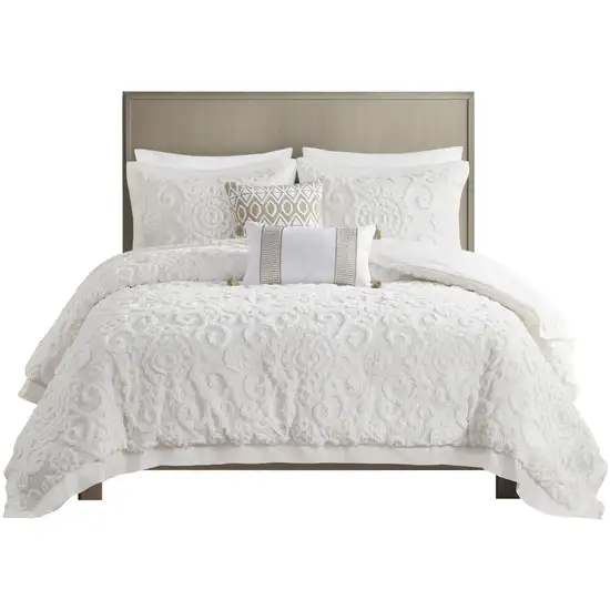 Set of Three White Medallion  Ring Stitch Sham And Comforter Photo 1