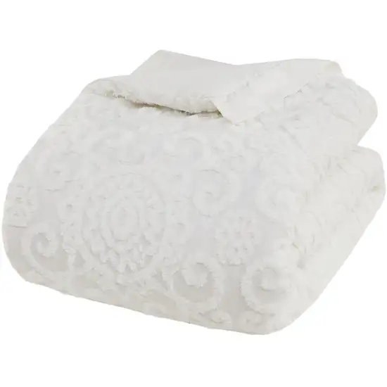 Set of Three White Medallion  Ring Stitch Sham And Comforter Photo 4