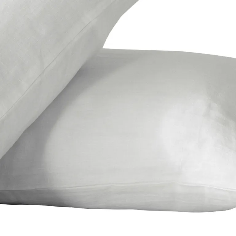Set of Two Linen Pillowcases Photo 3