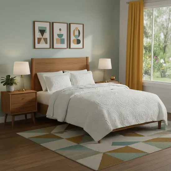 Set of Two Ivory Medallion Twin Ring Stitch Polyester Sham And Comforter Photo 1