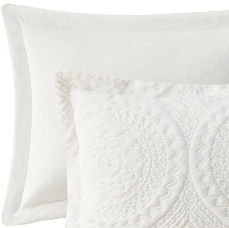 Set of Two Ivory Medallion  Ring Stitch Polyester Sham And Comforter Photo 4