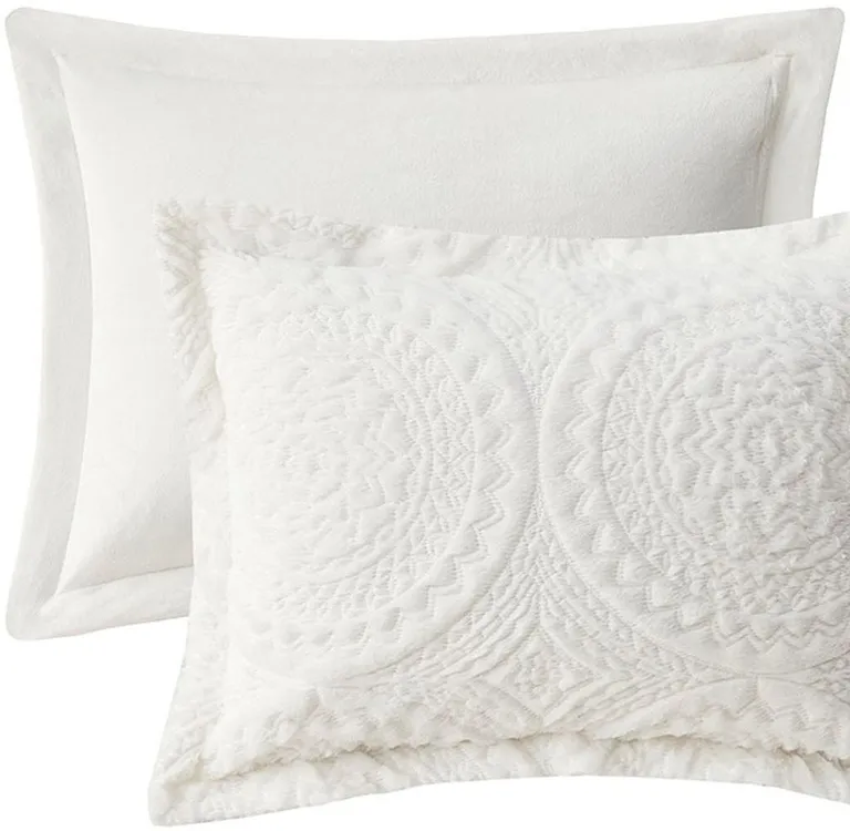 Set of Two Ivory Medallion  Ring Stitch Polyester Sham And Comforter Photo 5