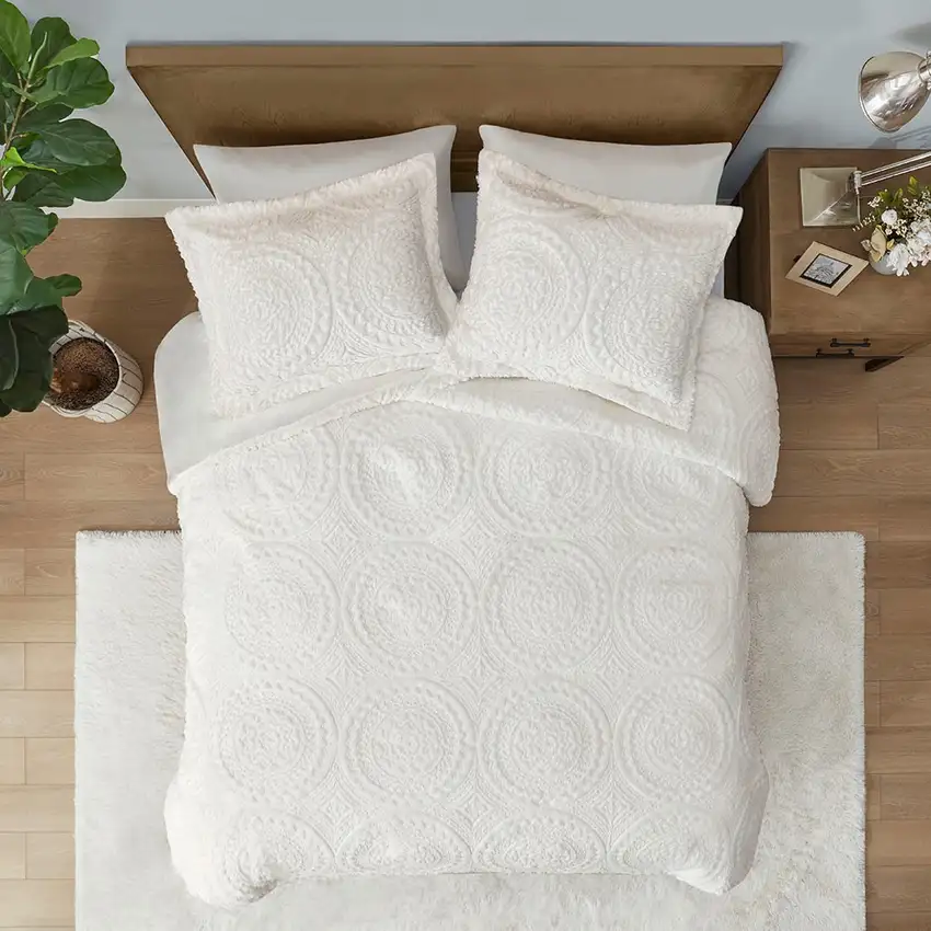 Set of Two Ivory Medallion Twin Ring Stitch Polyester Sham And Comforter Photo 9