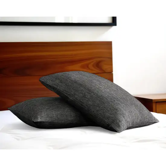 Set of Two Onyx Linen Pillowcases Photo 2
