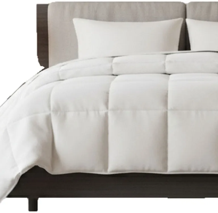 Set of Two White Ring Stitch Polyester Sham And Comforter Photo 3