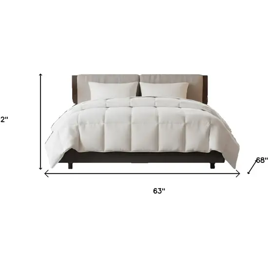 Set of Two White Ring Stitch Polyester Sham And Comforter Photo 5