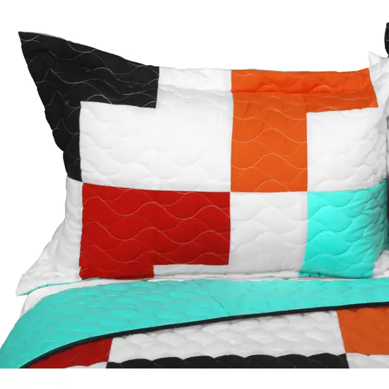 Shadow In the Water -  3PC Vermicelli - Quilted Patchwork Quilt Set (Full/Queen Size) Photo 1