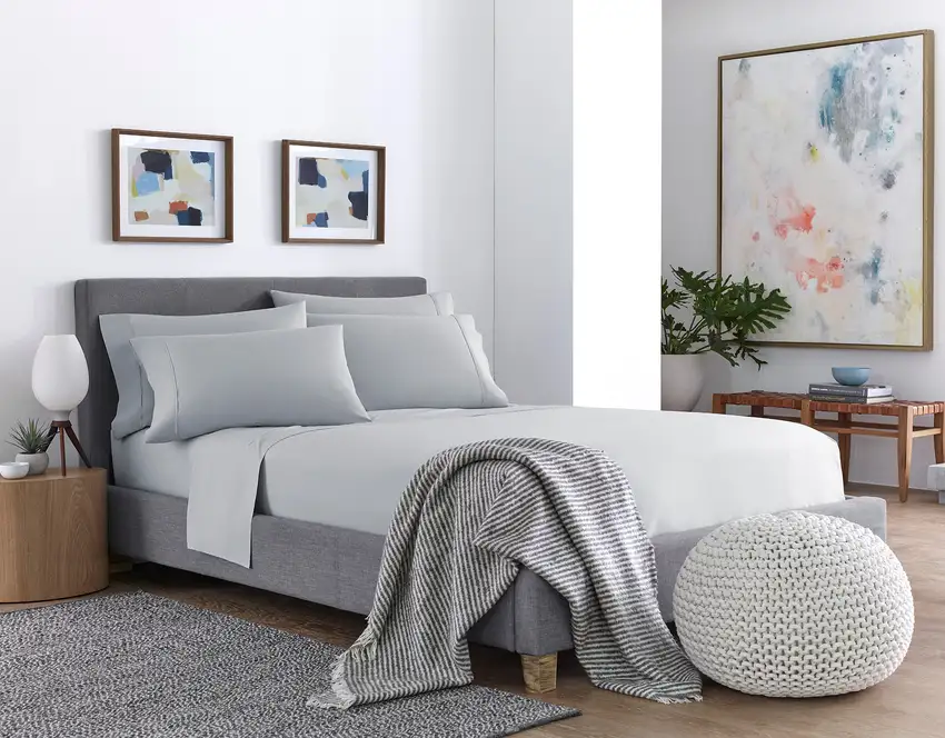 Six Piece Silver Microfiber Queen Sheet Set Photo 7