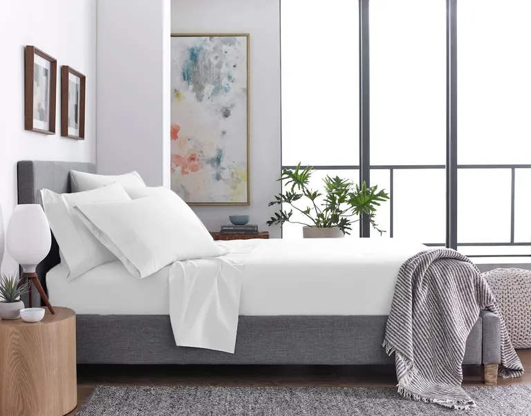 Six Piece White Microfiber Sheet Set Photo 5