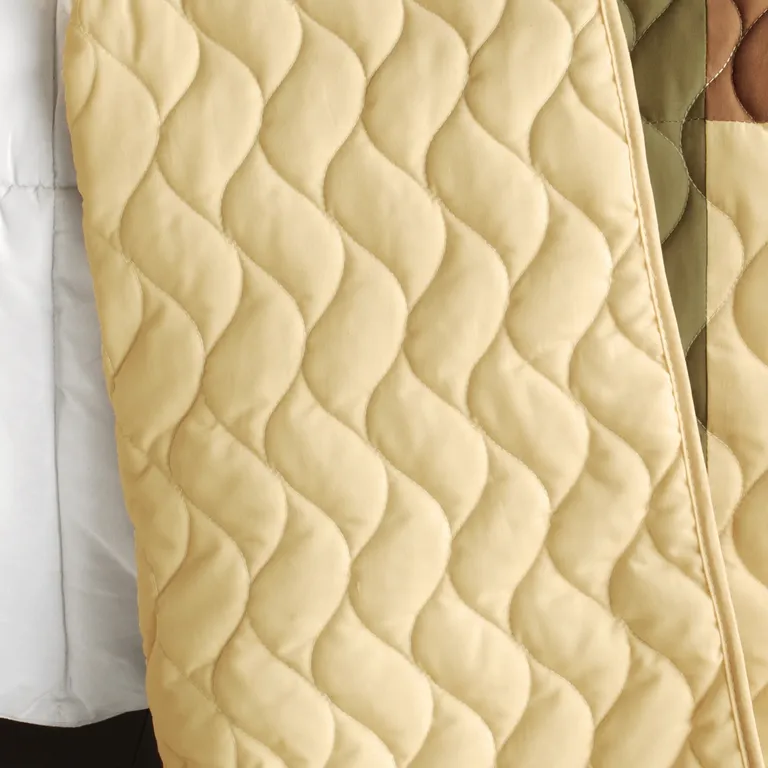 Solid Serenade - 3PC Vermicelli - Quilted Patchwork Quilt Set (Full/Queen Size) Photo 3