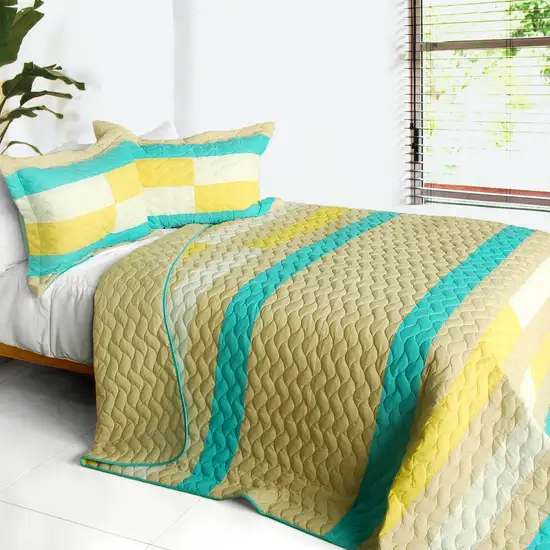 Something Like Wonderful -  3PC Vermicelli-Quilted Patchwork Quilt Set (Full/Queen Size) Photo 1