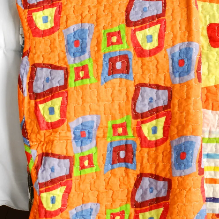 Sparks Fly - Cotton 3PC Vermicelli-Quilted Striped Printed Quilt Set (Full/Queen Size) Photo 3