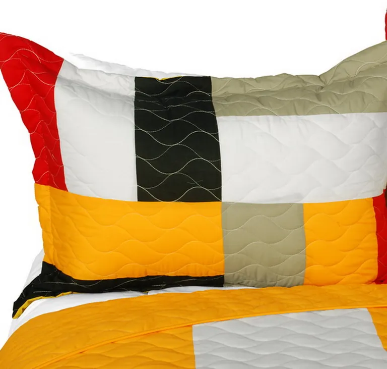 Stable Life - 3PC Vermicelli-Quilted Patchwork Quilt Set (Full/Queen Size) Photo 2