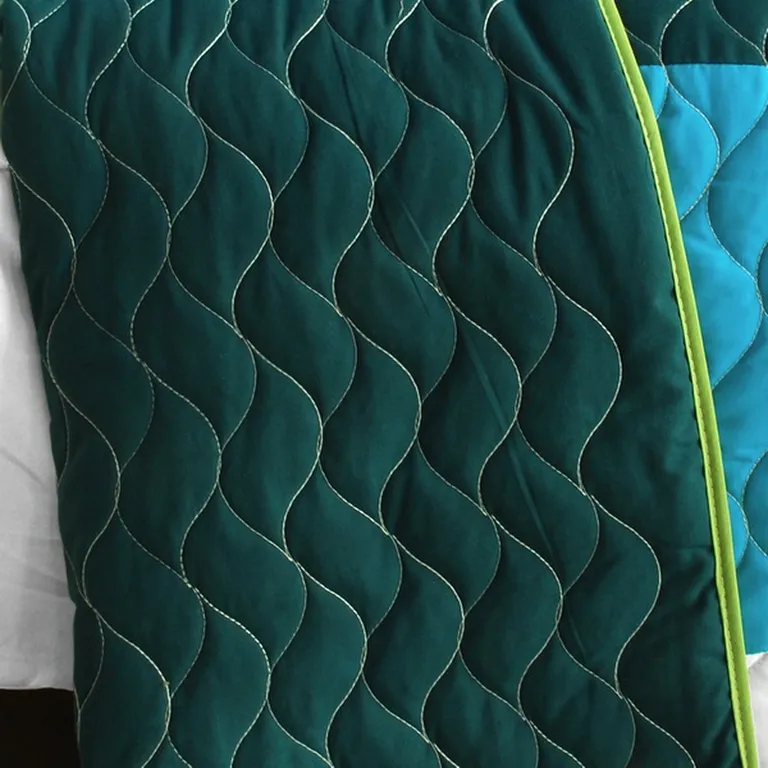 Summer Creek - 3PC Vermicelli-Quilted Patchwork Quilt Set (Full/Queen Size) Photo 3