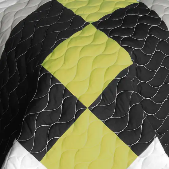Sunshine City -  3PC Vermicelli-Quilted Patchwork Quilt Set (Full/Queen Size) Photo 5